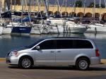 Lancia Voyager 2011 года